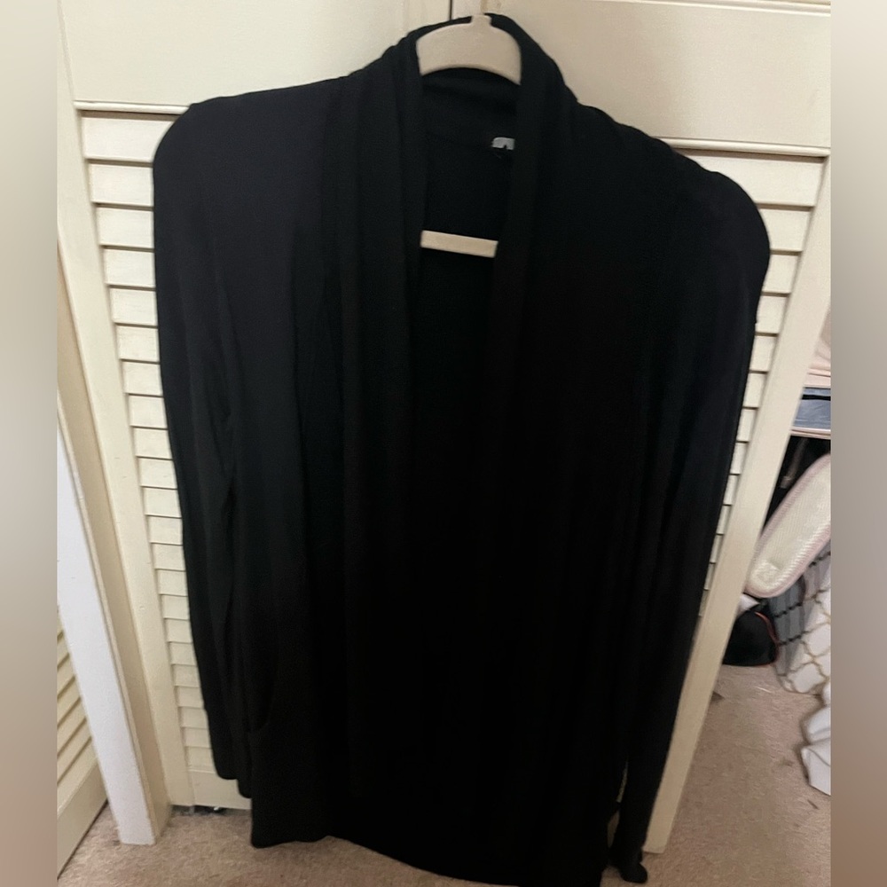 Athleta soft lightweight cardigan